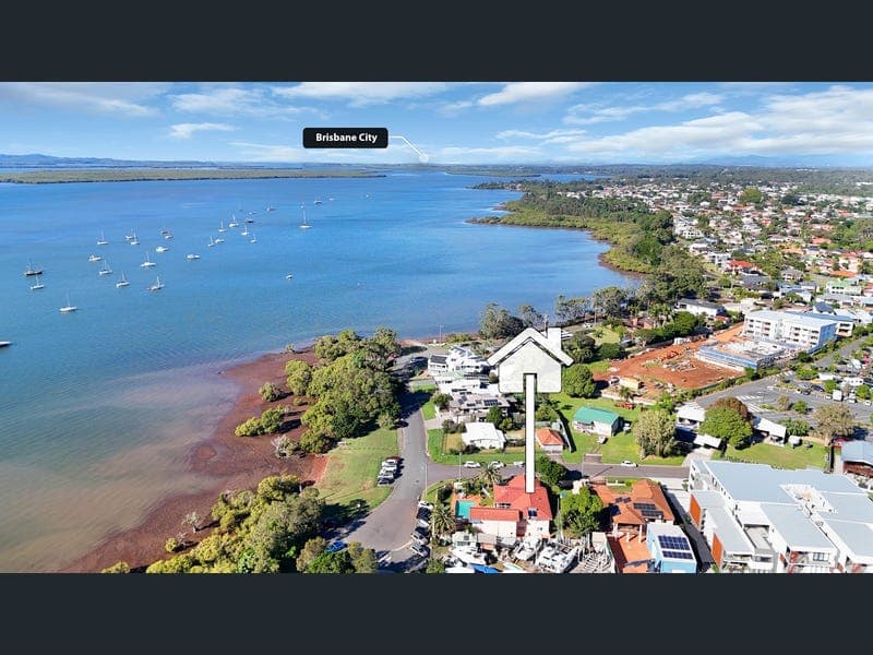 2 Auster Street, Redland Bay — photo 1 of 5