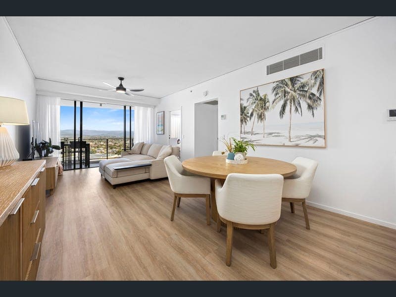 2310/22 Surf Parade, Broadbeach — photo 1 of 5
