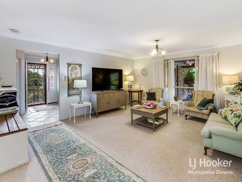 23 Fitzroy Crescent, Murrumba Downs — photo 1 of 5