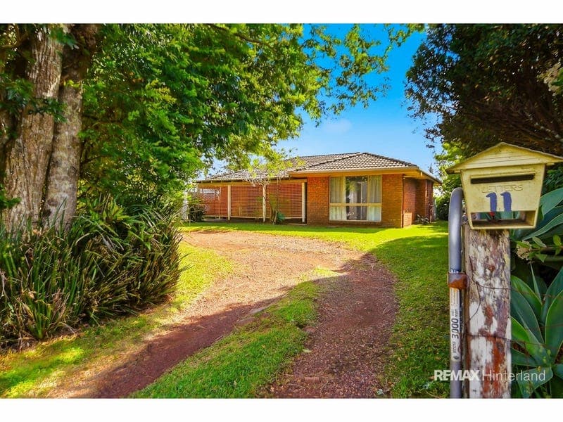 11 North Maleny Road — photo 1 of 5