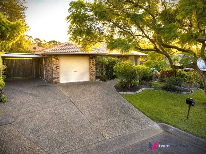4 Wicks Court, Alexandra Hills — photo 1 of 5