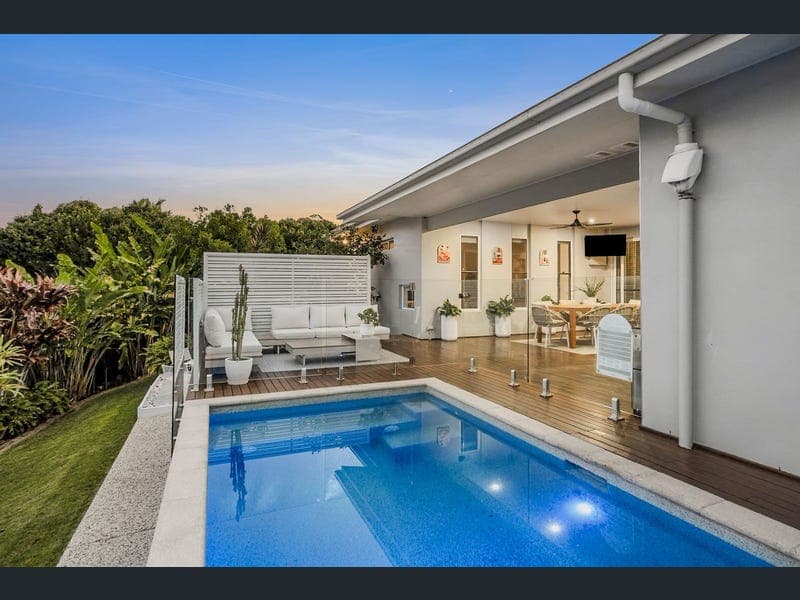 36 Honeyeater Crescent, Peregian Springs — photo 1 of 5