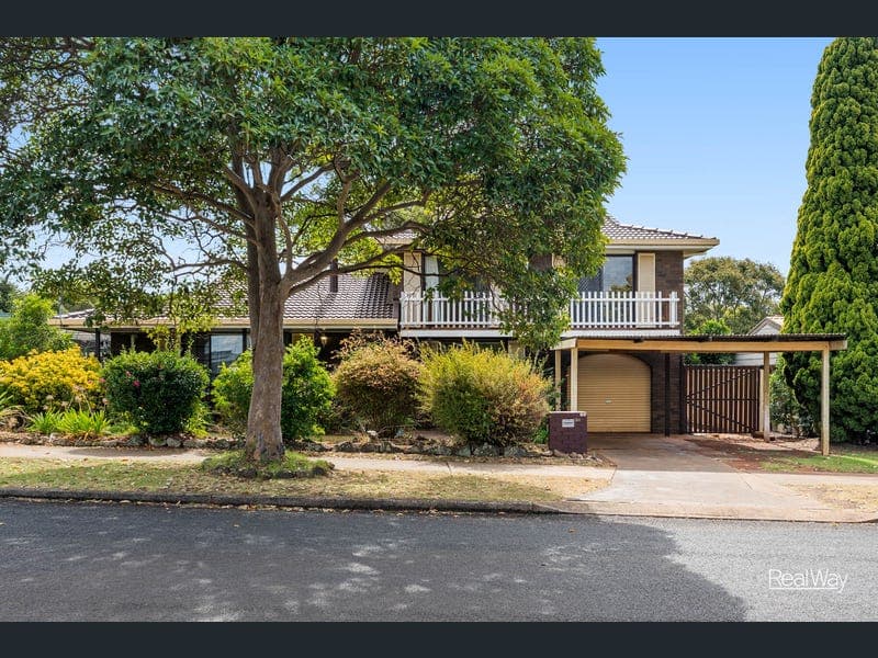35 Clive Crescent, Darling Heights — photo 1 of 5