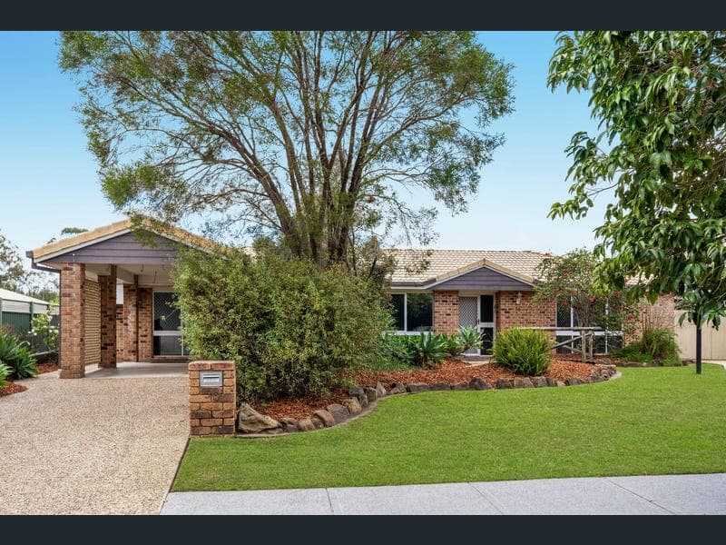 56 Equestrian Drive, Yamanto — photo 1 of 5