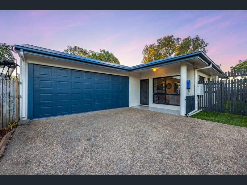 60A Santal Drive, Rasmussen — photo 1 of 5