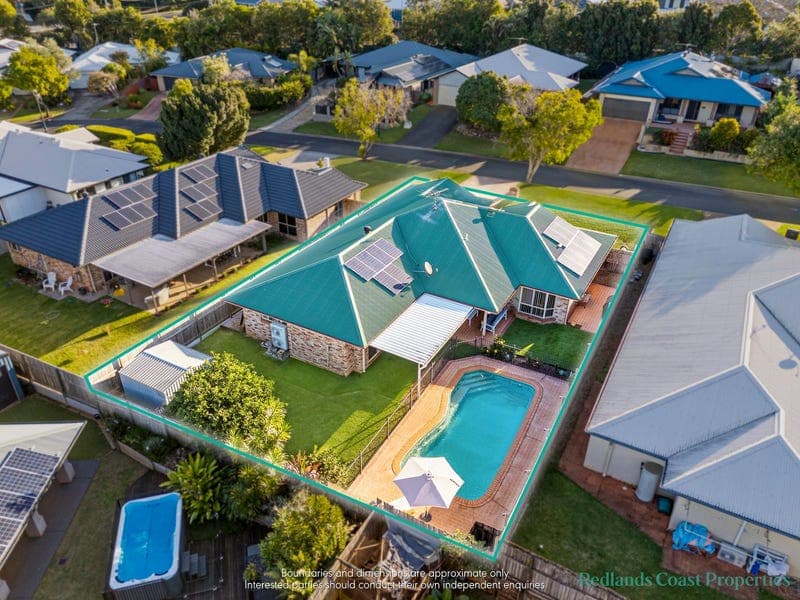 15 Attenborough Circuit, Redland Bay — photo 1 of 5