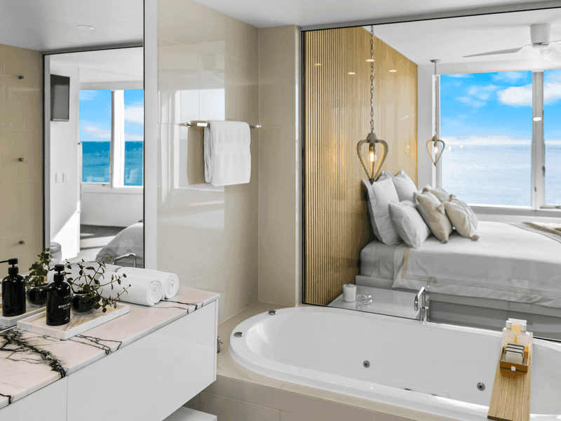 Q1 Apartments 3004/9 Hamilton Avenue, Surfers Paradise — photo 1 of 5