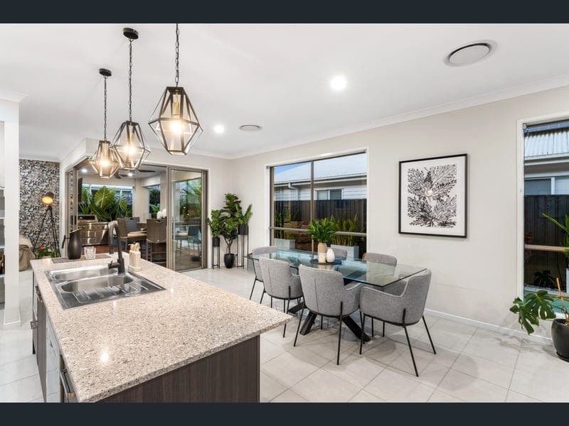 14 Canavalia Street, Palmview — photo 1 of 5