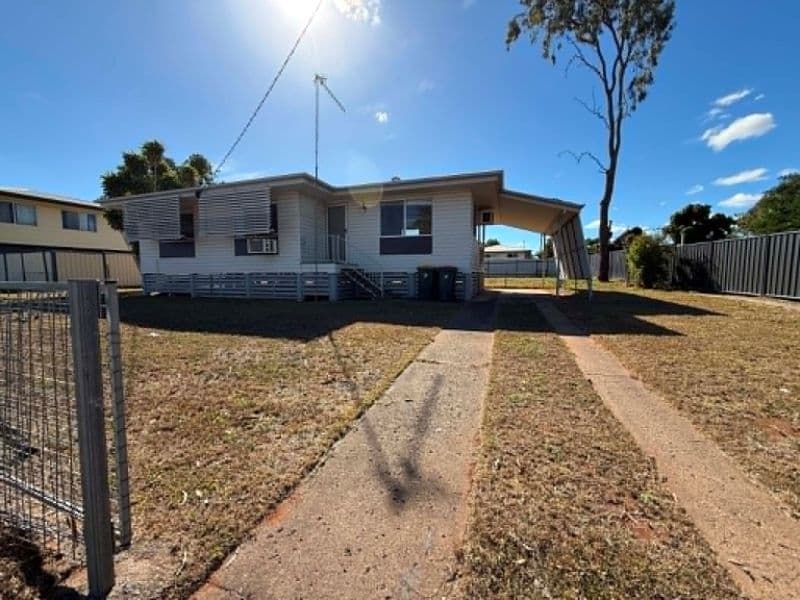 143 Mills Avenue, Moranbah — photo 1 of 5