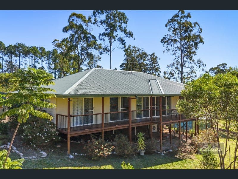 164 Arborfive Road, Glenwood — photo 1 of 5