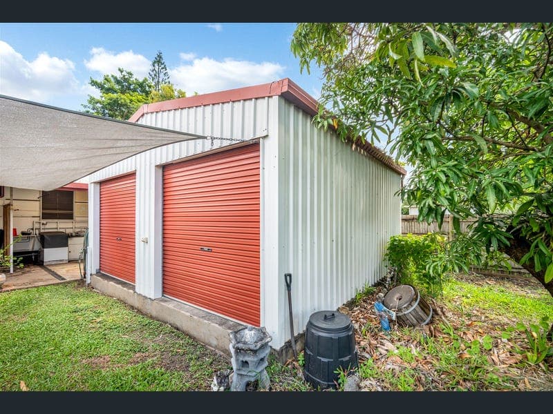 24 Tippett Street, Gulliver — photo 1 of 5