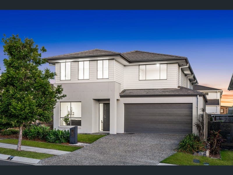 77 Parklands Circuit, Rochedale — photo 1 of 5