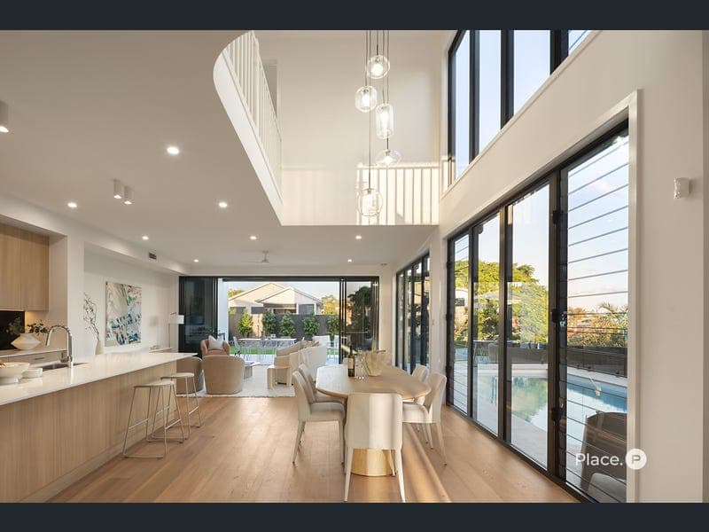 26 Carnot Street, Wavell Heights — photo 1 of 5