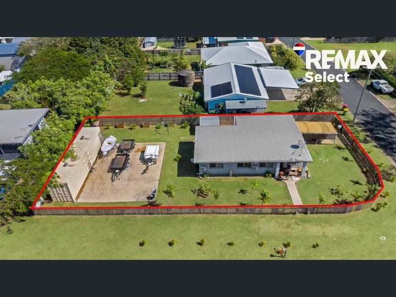 28 Rasmussen Avenue, Hay Point — photo 1 of 5