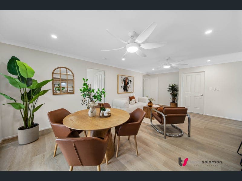 5 Anita Street, Redland Bay — photo 1 of 5