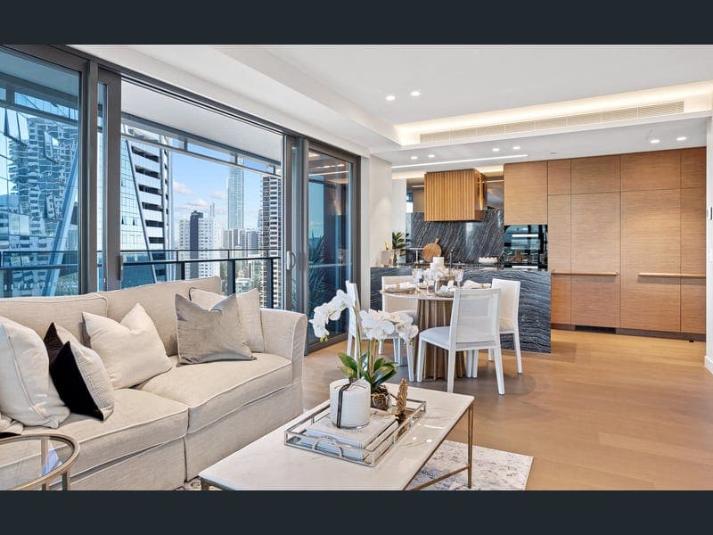 31401/36 Old Burleigh Road, Surfers Paradise — photo 1 of 5