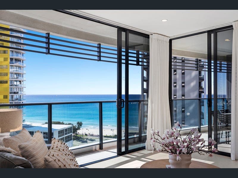 1402/1 Oracle Boulevard, Broadbeach — photo 1 of 5