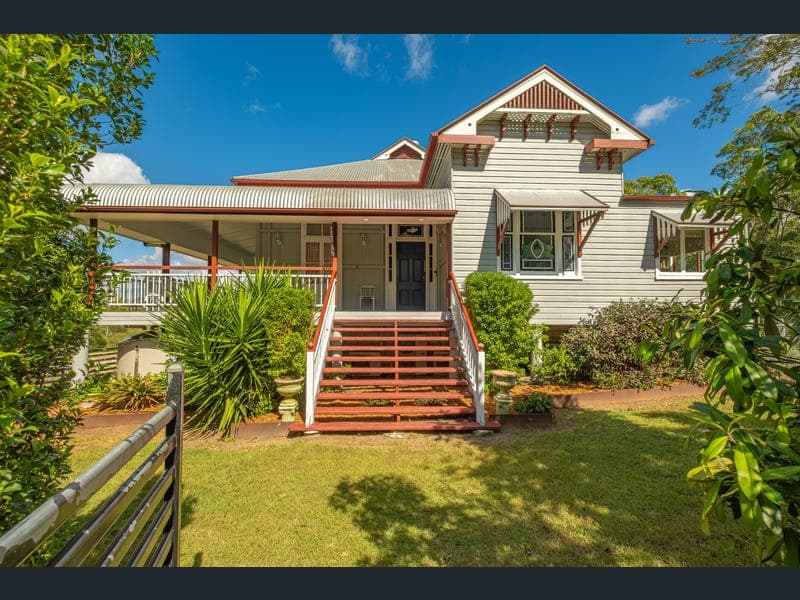 163 Thomas Road, Curra — photo 1 of 5