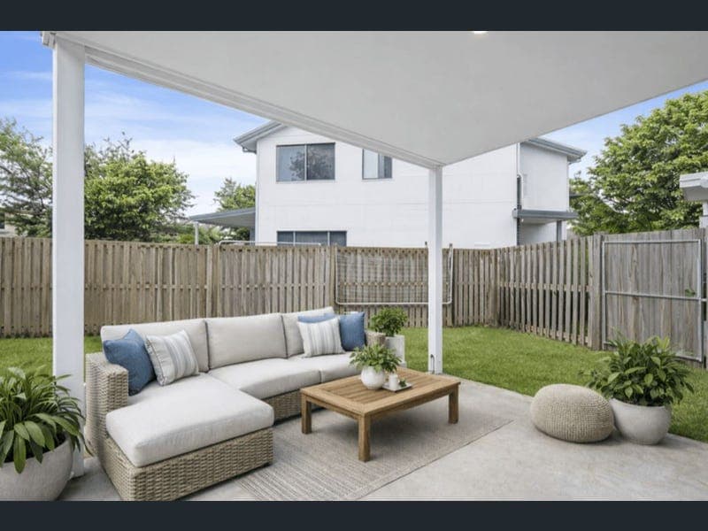 9 Savanna Gardens, Pimpama — photo 1 of 5