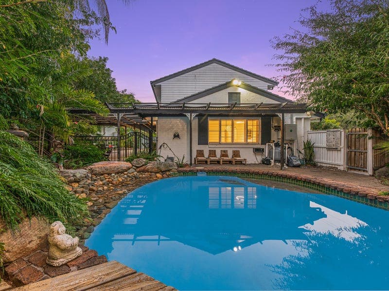 65 Capitol Drive, Jindalee — photo 1 of 5