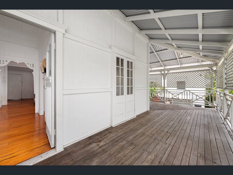 29 Balmoral Street, Hawthorne — photo 1 of 5