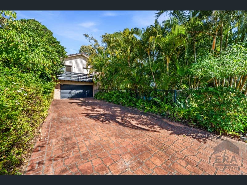 7 Bunya Place, Palm Beach — photo 1 of 5