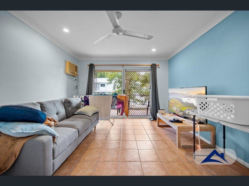 3/55-57 Woodward Street, Edge Hill — photo 1 of 5