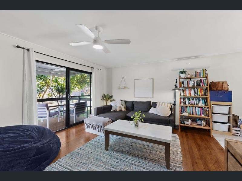 86 Illuta Avenue, Ferny Hills — photo 1 of 5