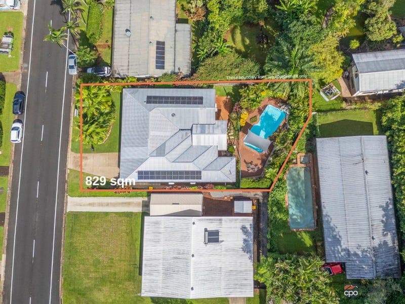 21 Adam Drive, Brinsmead — photo 1 of 5