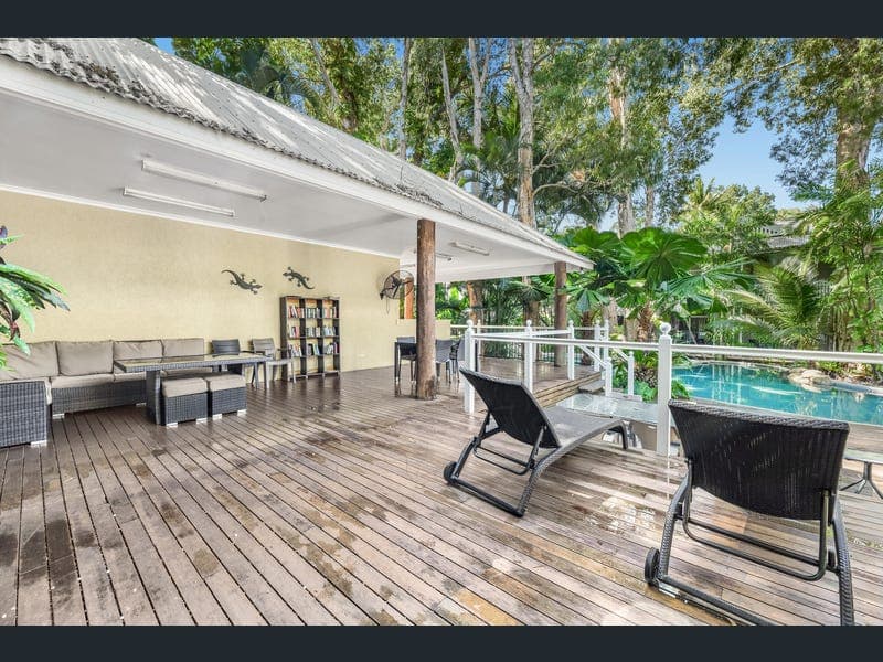 110/6-8 Triton Street, Palm Cove — photo 1 of 5