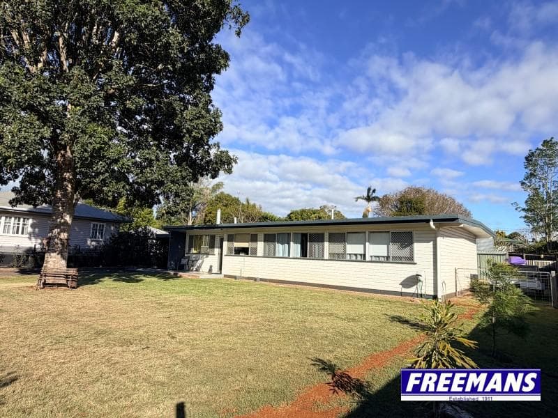 31 Reservior Street, Kingaroy — photo 1 of 5
