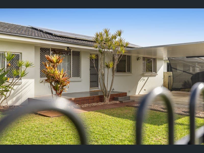 9 Wieck Street, Newtown — photo 1 of 5