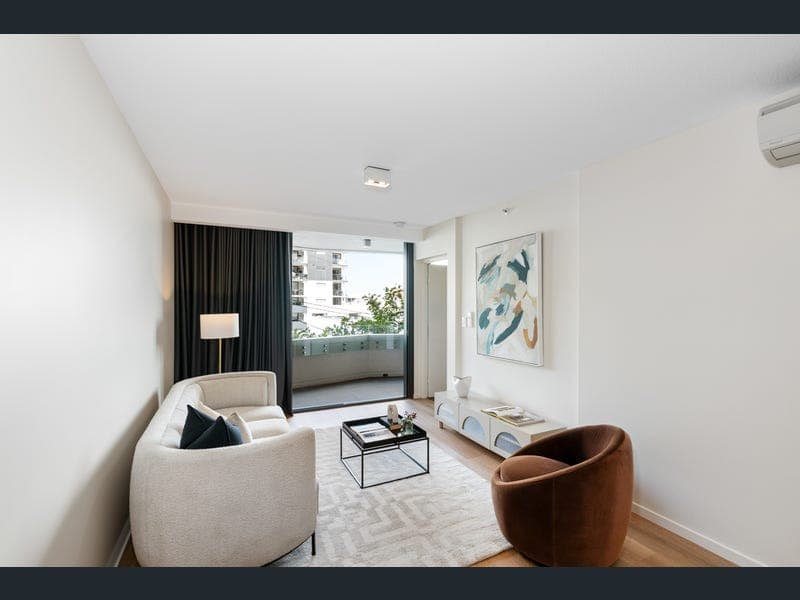 304/60 Doggett Street, Newstead — photo 1 of 5