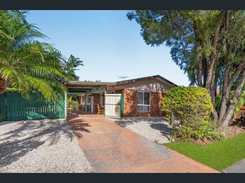 13 Houston Drive, Crestmead — photo 1 of 5