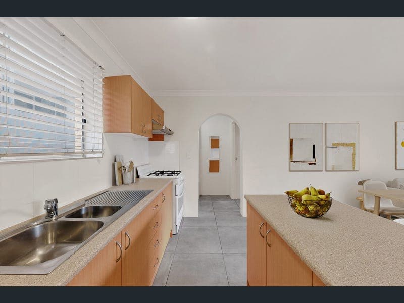 2/172 Norman Avenue, Norman Park — photo 1 of 5