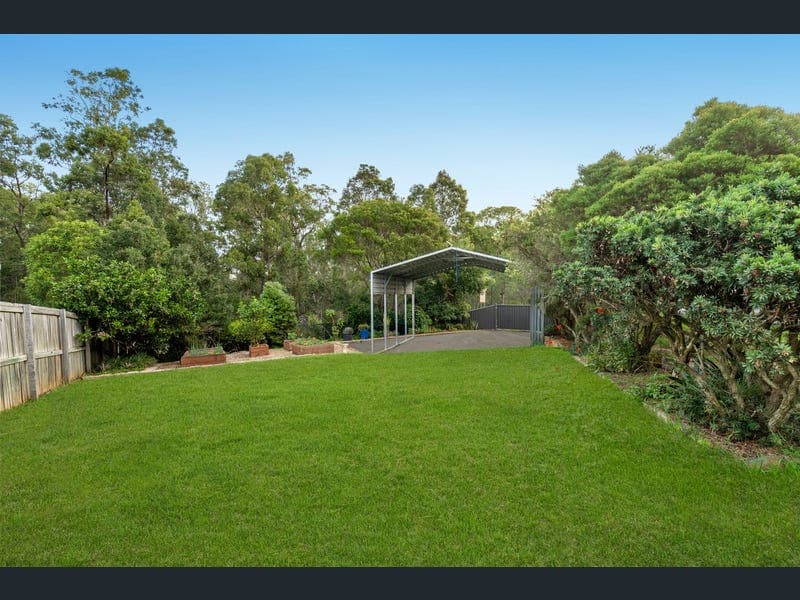 60 Saint Augustines Drive, Augustine Heights — photo 1 of 5