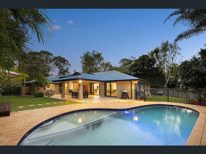 30 Cubberla Street, Fig Tree Pocket — photo 1 of 5