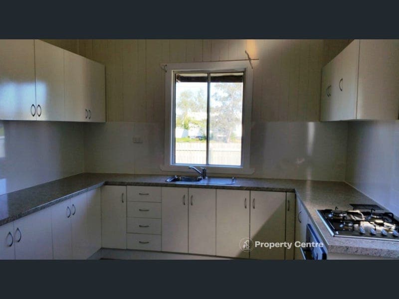 68 Orpen Street, Dalby — photo 1 of 5