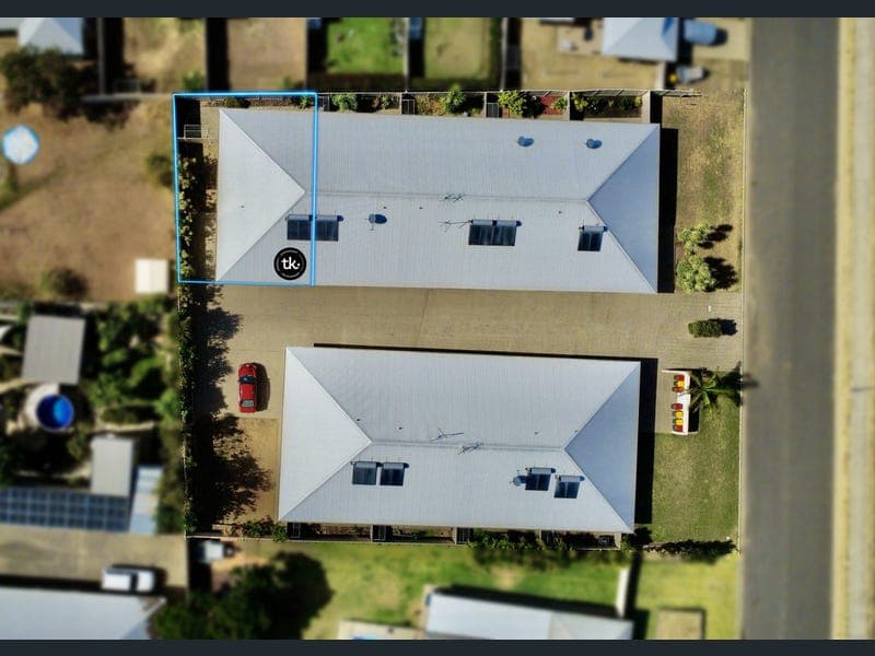 5/44 Lakeside Drive, Emerald — photo 1 of 5