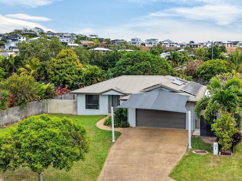 6 Henning Court, Bushland Beach — photo 1 of 5