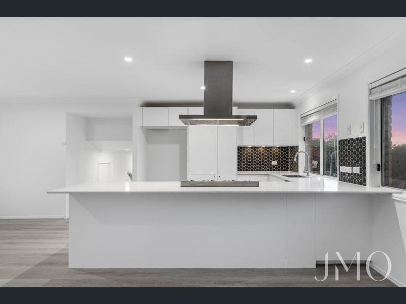 14 Duranta Street, Ormeau — photo 1 of 5