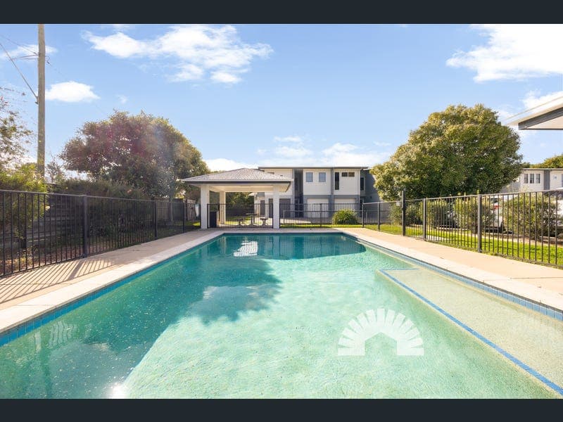 8/30 Oakey Flat Road, Morayfield — photo 1 of 5