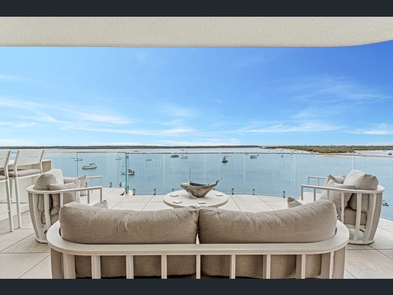 7/536 Marine Parade, Biggera Waters — photo 1 of 5