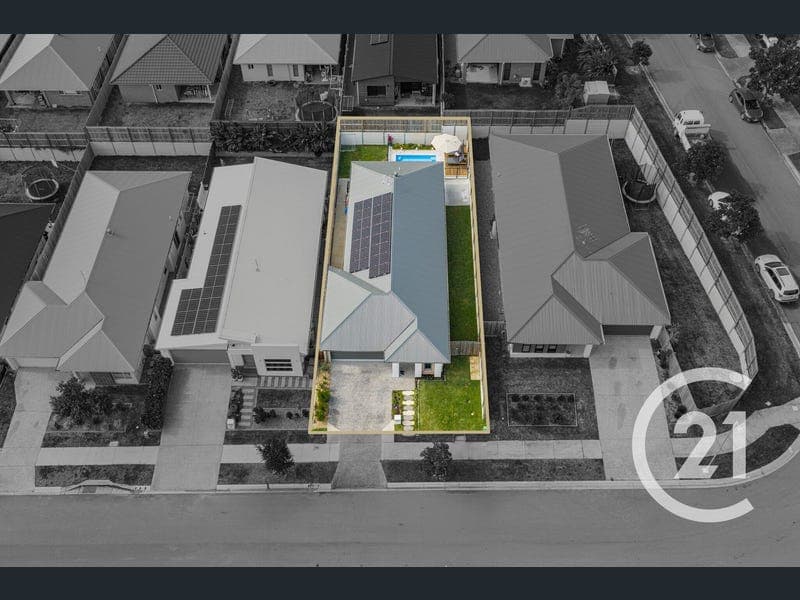 4 Bowen Street, Narangba — photo 1 of 5