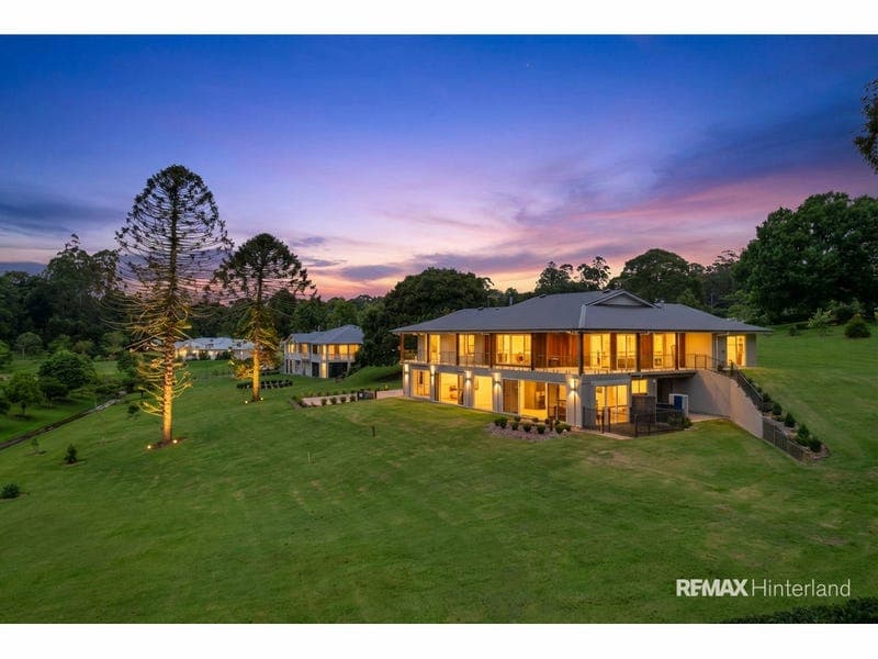 8 Silver Birch Lane, North Maleny — photo 1 of 5