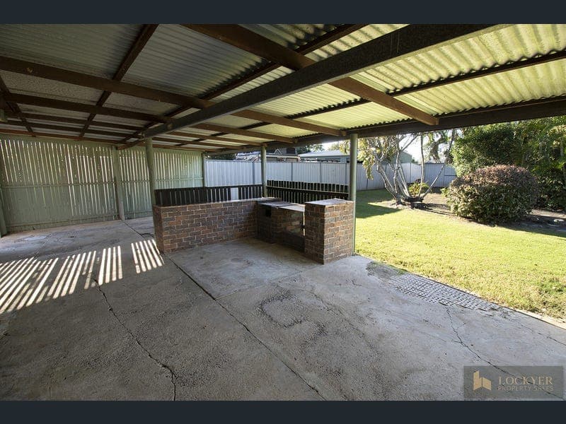 59 Golf Links Drive, Gatton — photo 1 of 5