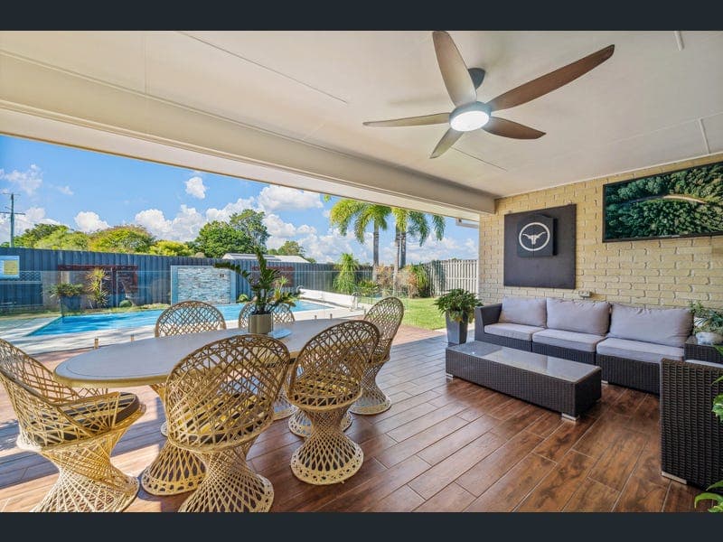1 Usher Boulevard, Beerwah — photo 1 of 5