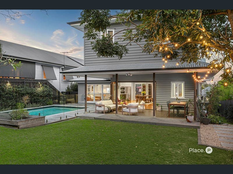 50 Henderson Street, Camp Hill — photo 1 of 5