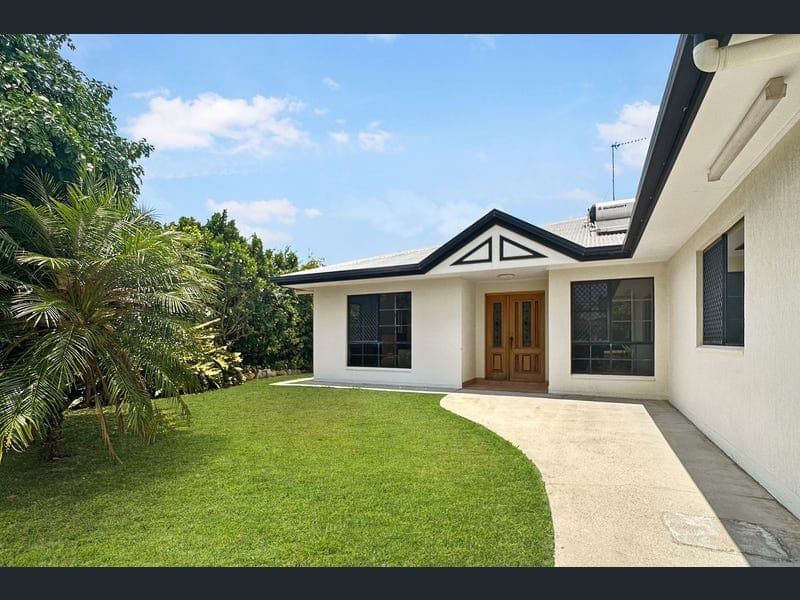 12 Hastie Street, Mareeba — photo 1 of 5