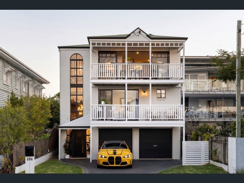 59A Carlton Terrace, Wynnum — photo 1 of 5